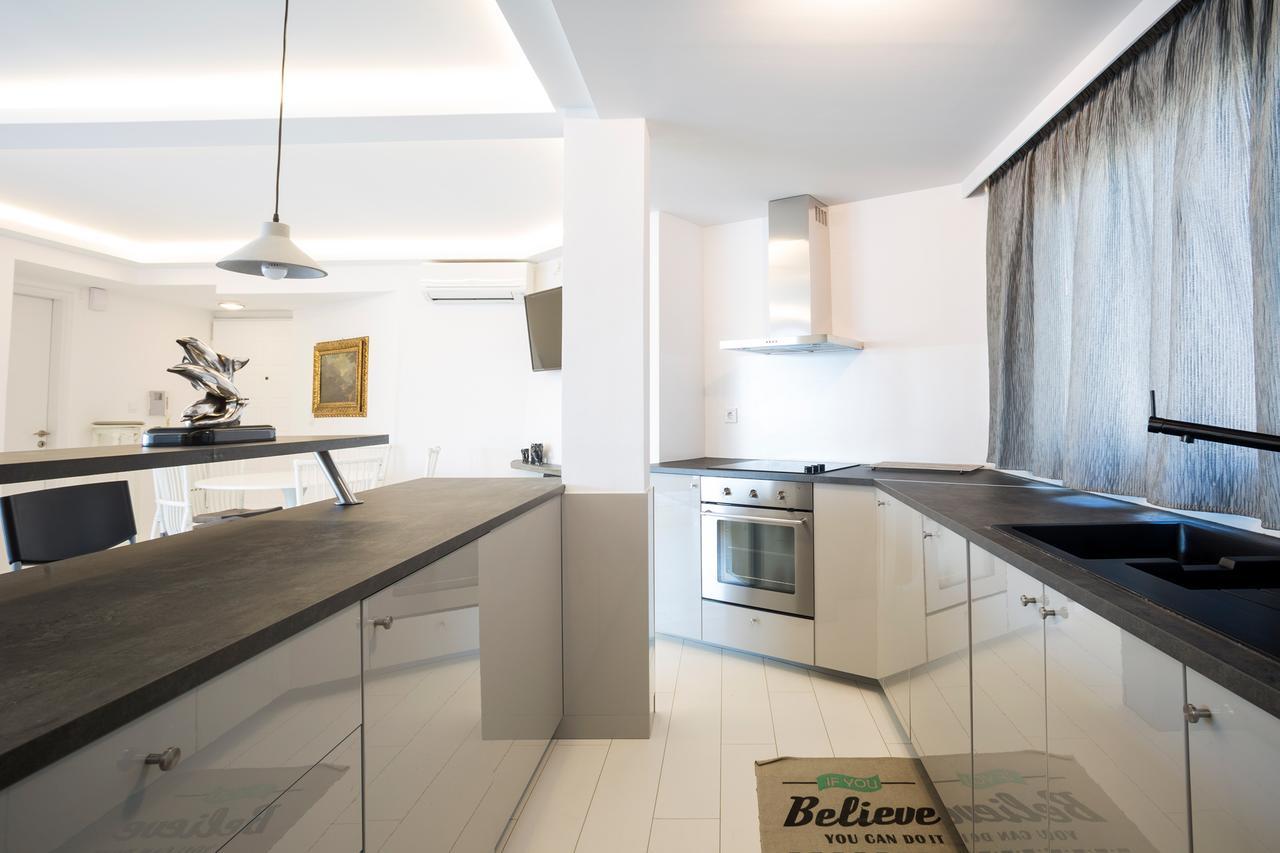Bright Apartment With Stunning Acropolis Views! Sg5 Athens Luaran gambar